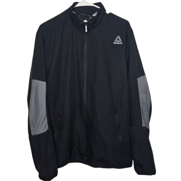 Reebok Training Jacket Size MD Mesh Full Zip Techwear Athletic Lightweight - Picture 1 of 3